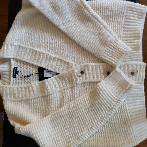 PrettyLittleThing | Cream Oversized Knit Cardigan | M | NWT - Picture 5 of 6